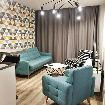 Apartamenty Zajezdnia Mtp Познань Экстерьер фото