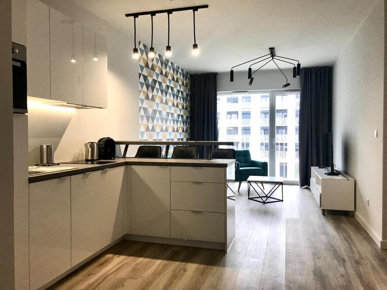 Apartamenty Zajezdnia Mtp Познань Экстерьер фото