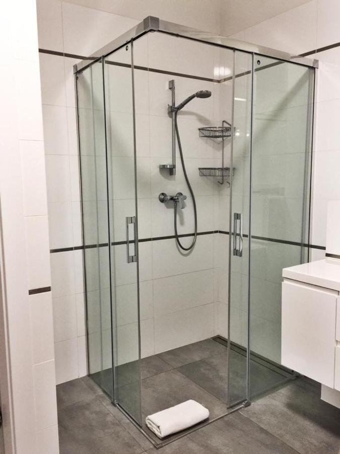 Apartamenty Zajezdnia Mtp Познань Экстерьер фото