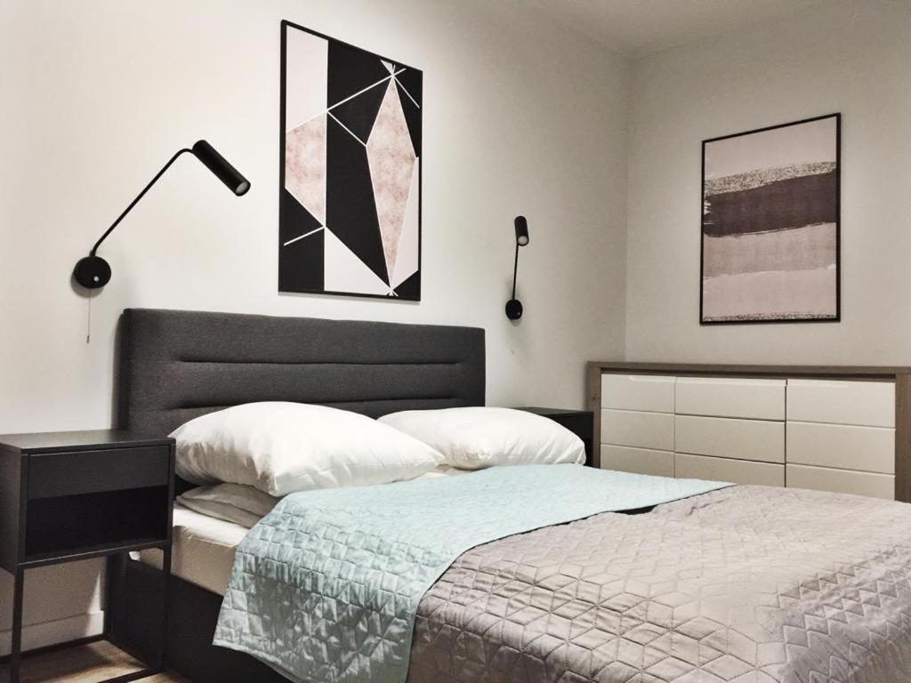 Apartamenty Zajezdnia Mtp Познань Экстерьер фото